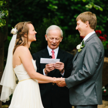 Officiant-services-img